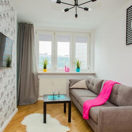 Cozy Studio Next To Central Station Varsóvia Exterior foto