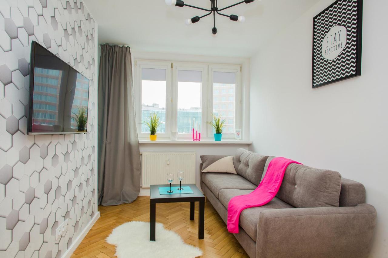 Cozy Studio Next To Central Station Varsóvia Exterior foto